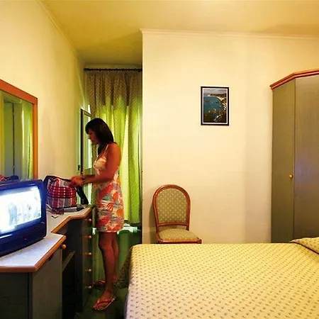 Hotel Blue Paradise Villaggio 3*
